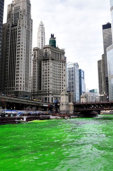 DyeingChicagoRiverGreen